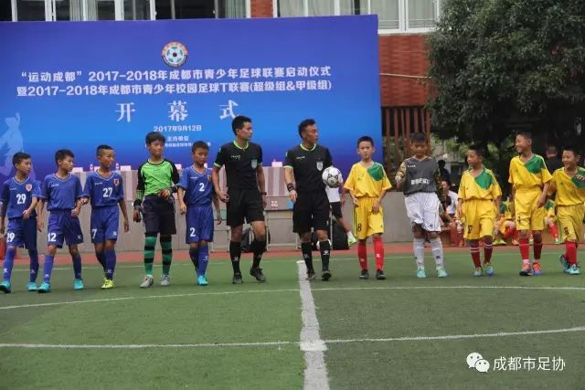 上海拳击另类国际玩法 英国女孩在中国拿金腰带