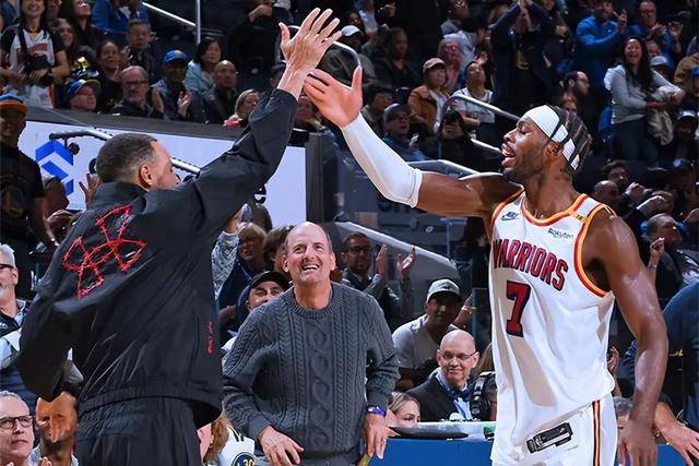 队史第二位6000分球员 翟晓川:未来属于年轻人